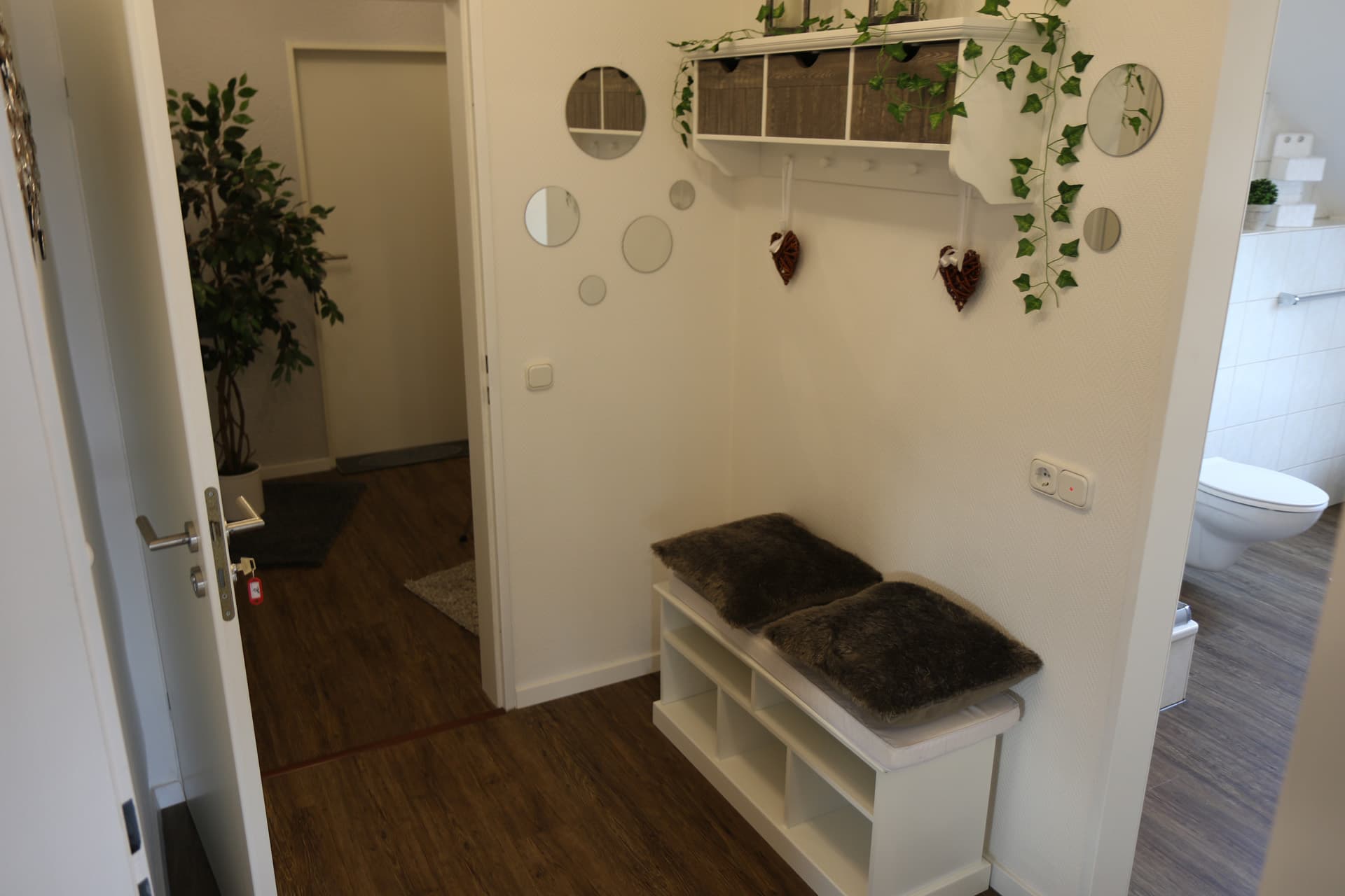Hal van vakantiewoning Am See 2 in Rhauderfehn